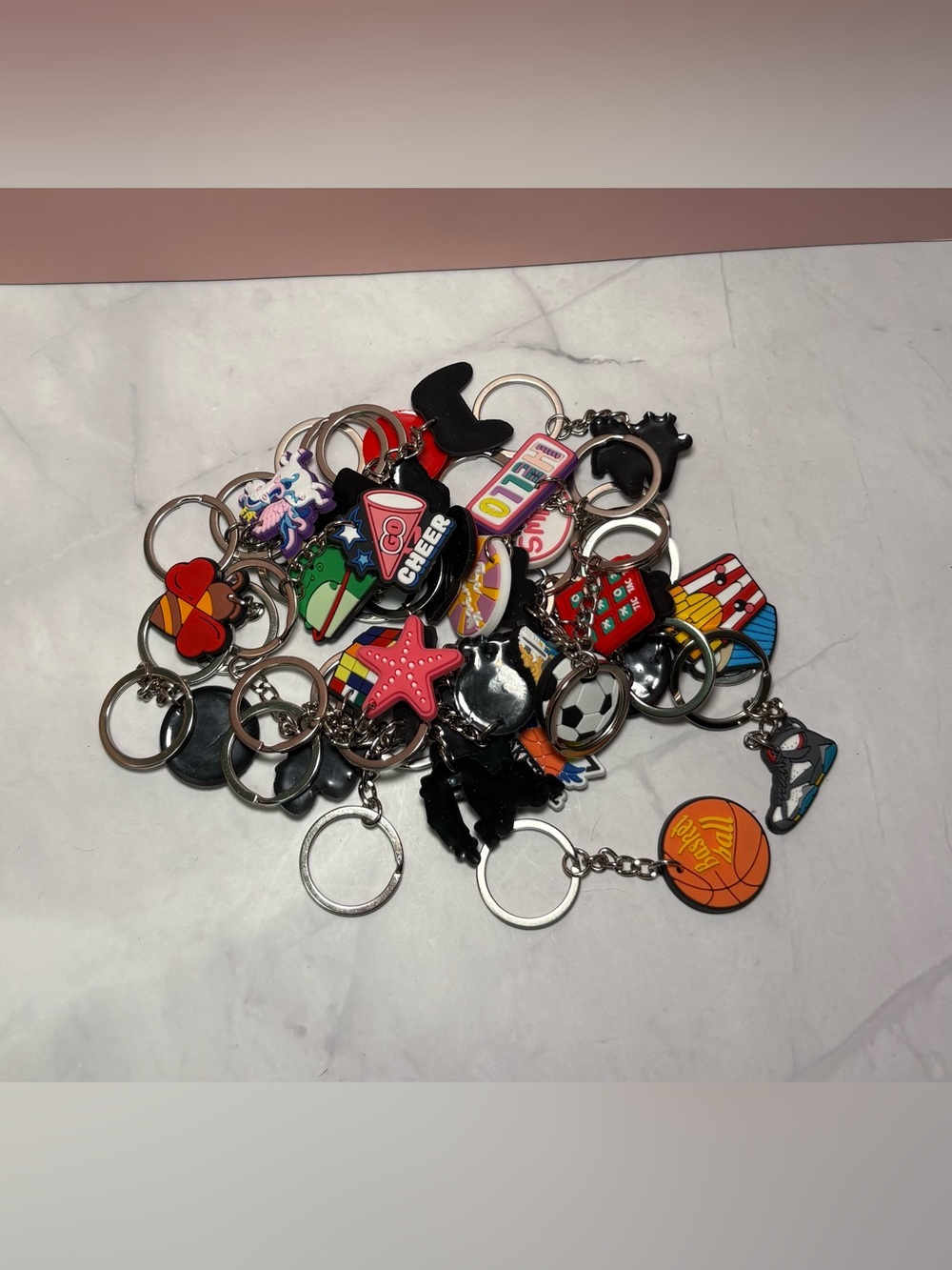 🩷 Cute Assorted Keychains - 33 Total - Picture 2 of 2